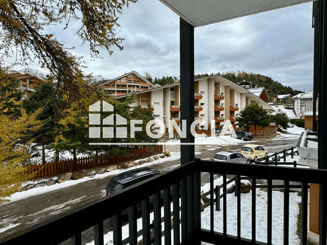 Appartement à SAINT-ETIENNE-DE-TINEE