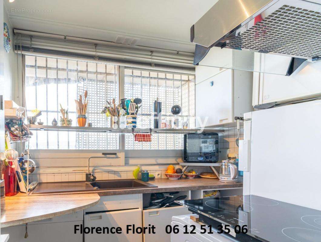 Appartement à PARIS-14E