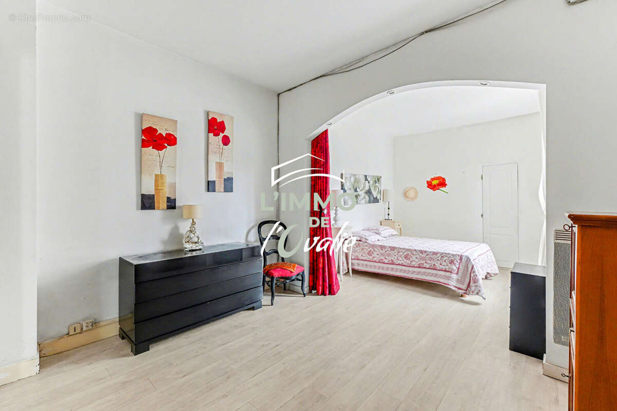 Maison à CASTELGINEST