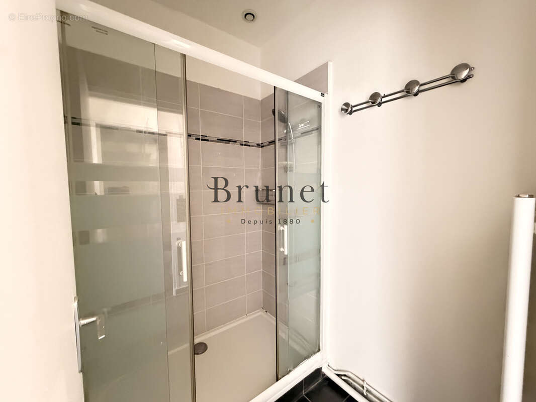 Appartement à SAINT-MAUR-DES-FOSSES