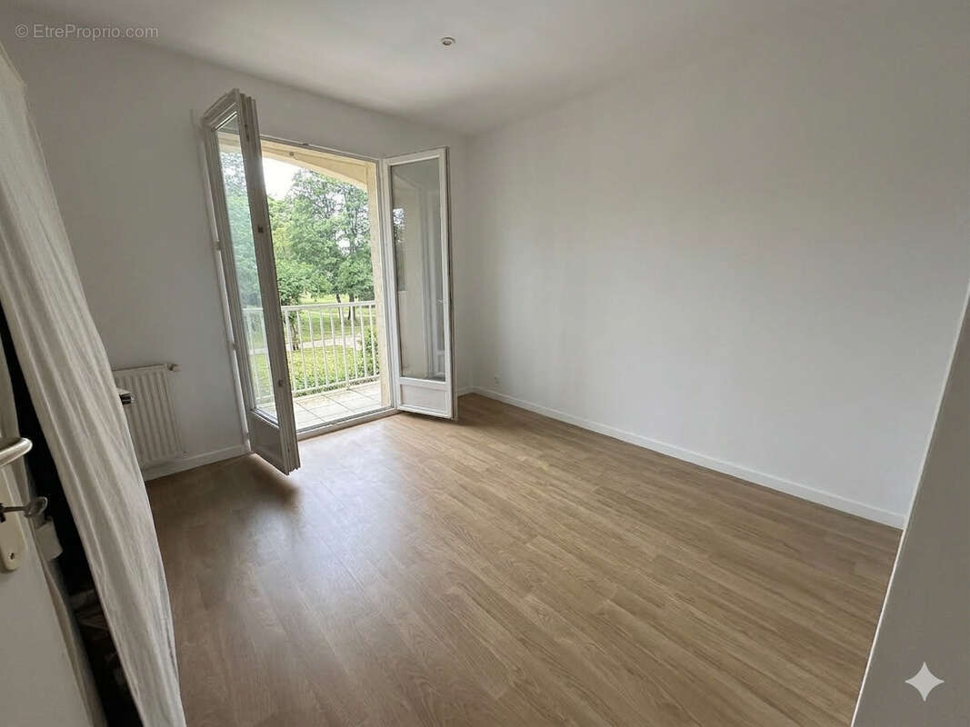 Maison à LE PIAN-MEDOC