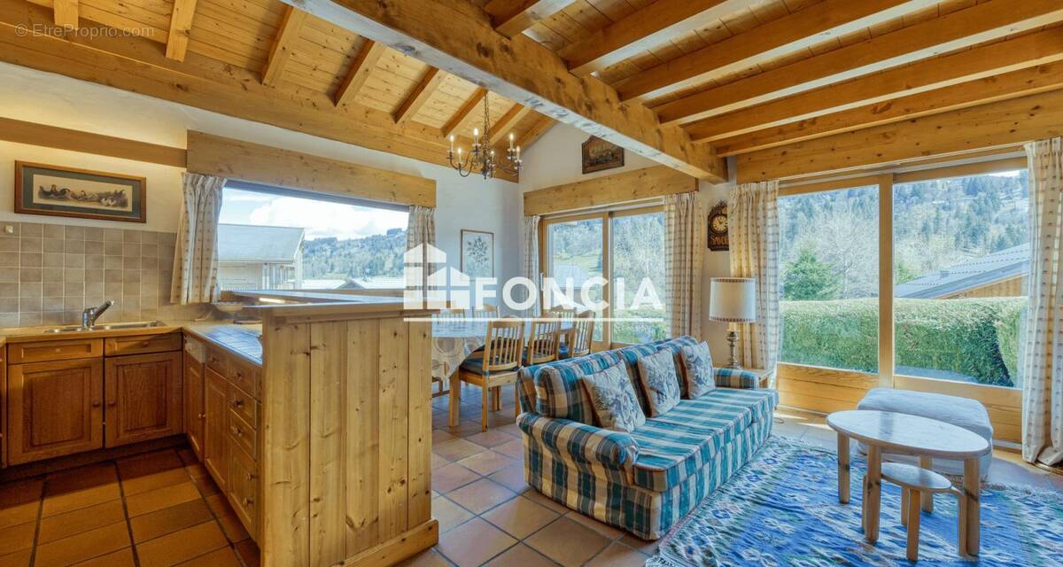 Appartement à DEMI-QUARTIER