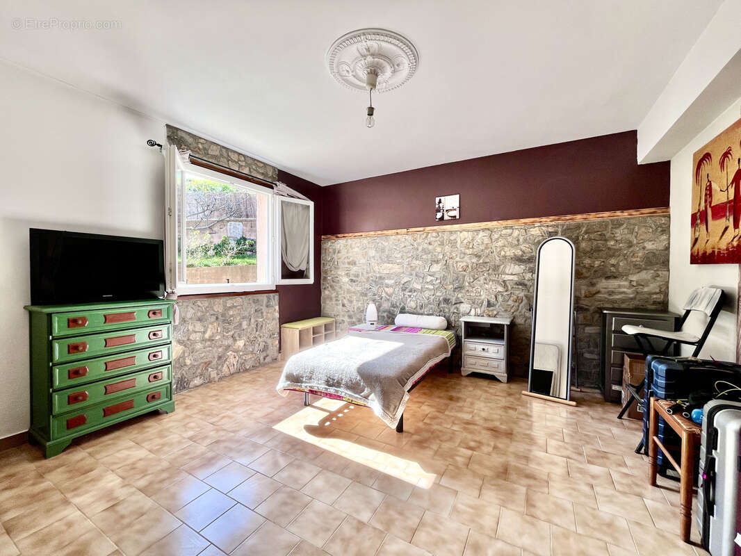 Maison à SAN-MARTINO-DI-LOTA