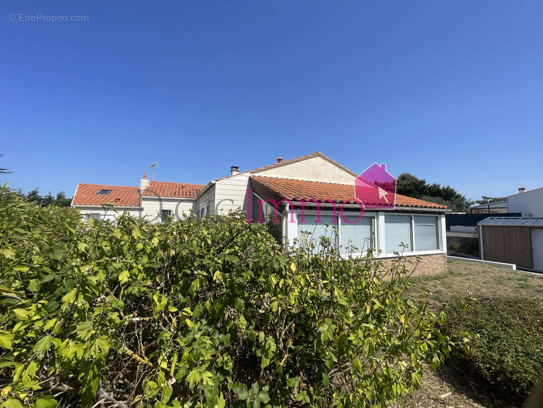 Maison de plain pied située entre plage et commerces ! - photo 10