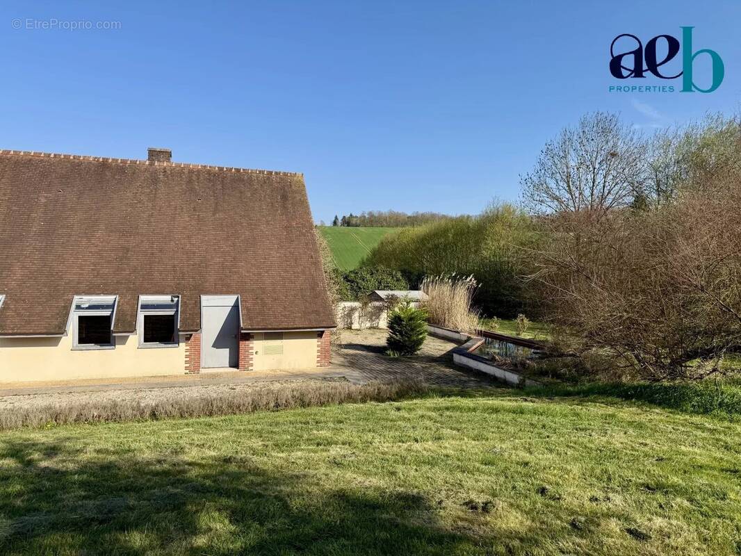 Maison à MARAYE-EN-OTHE
