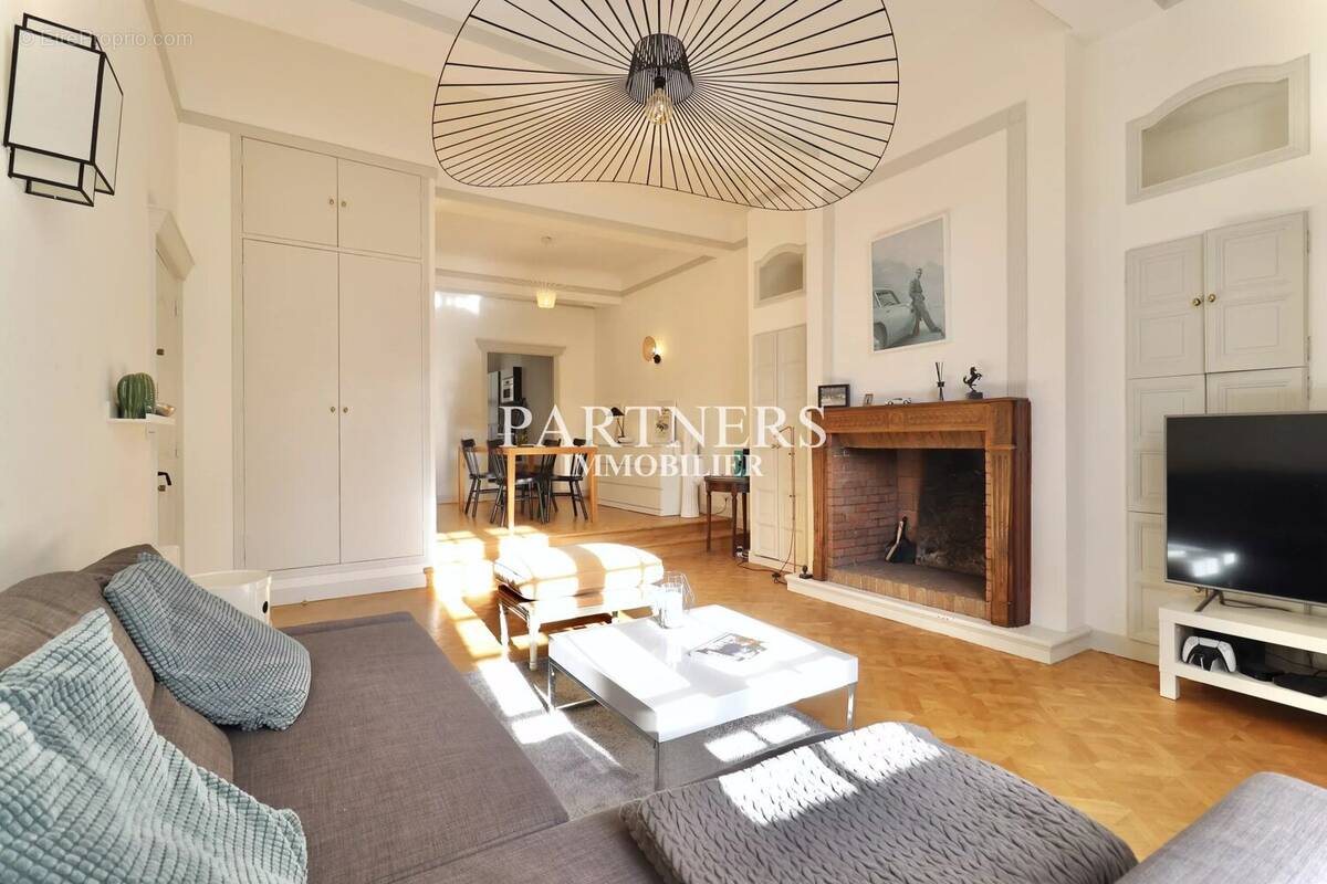 Appartement à AIX-EN-PROVENCE