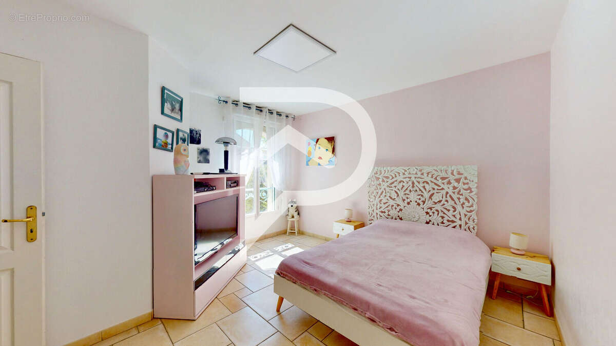 Maison à HARDRICOURT