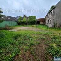 Maison à SAINT-DERRIEN