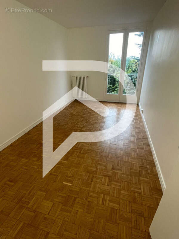 Appartement à SARCELLES