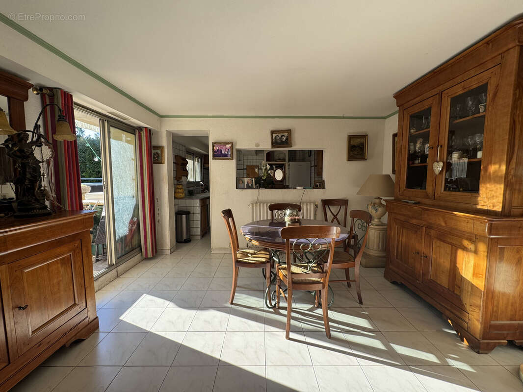 Maison à SAINTE-ANASTASIE