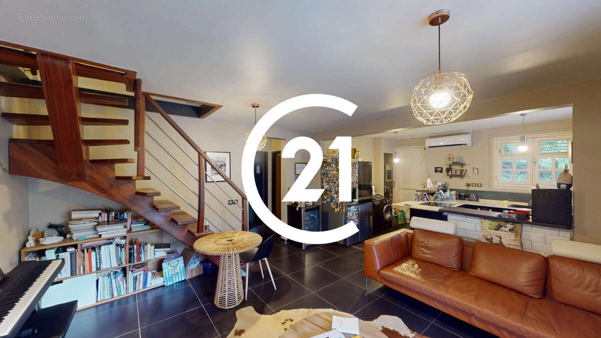 Maison à LA TRINITE