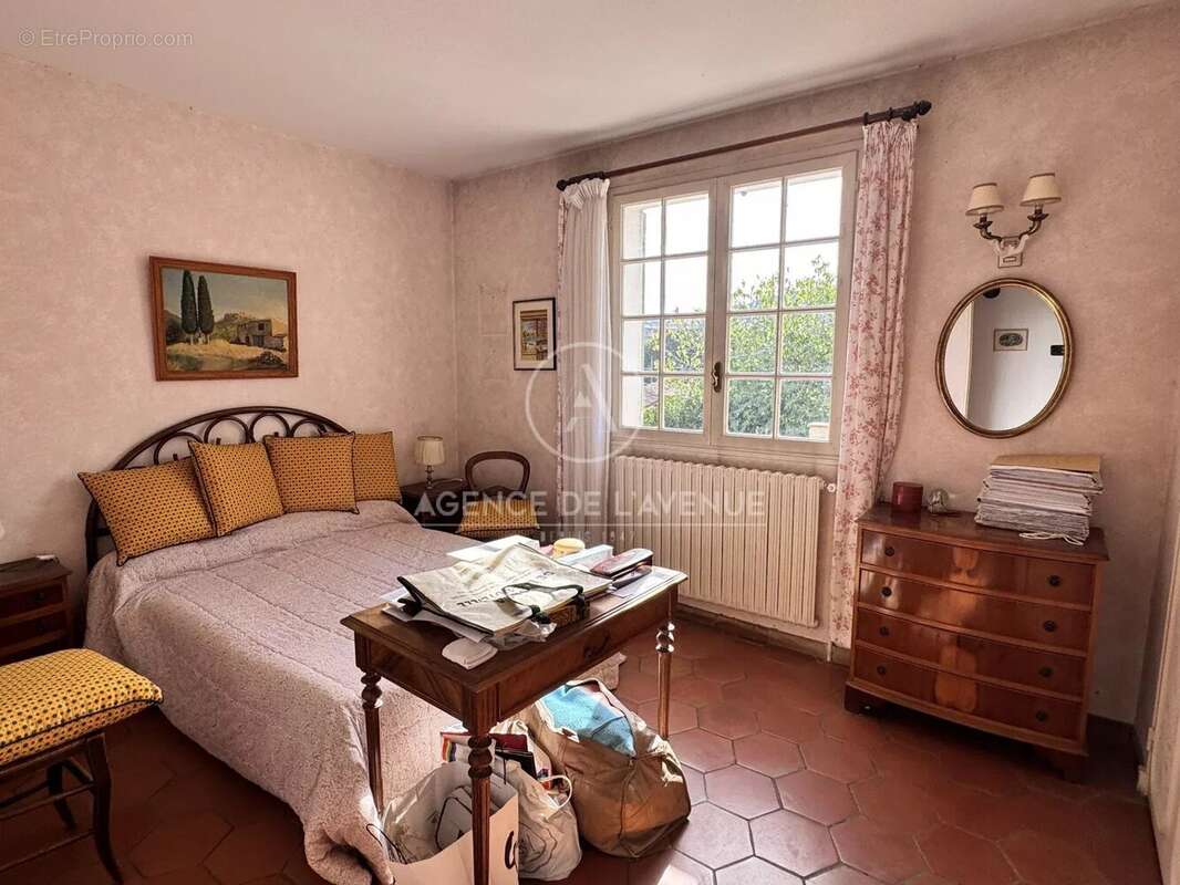 Villa t5 la seyne sur mer proche centre ville - photo 8