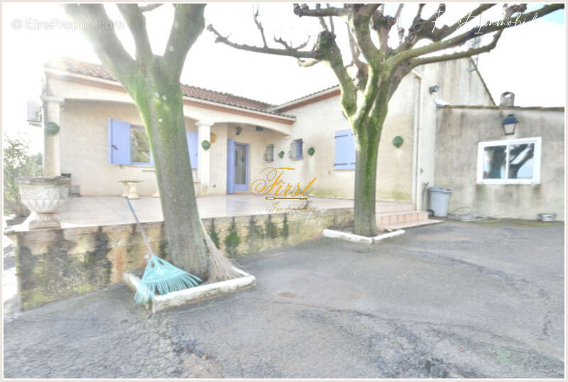 Maison à CASTRIES