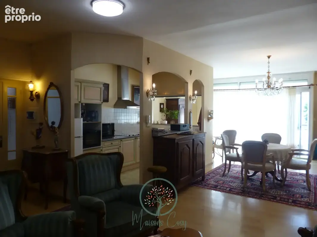 Hotel particulier en plein centre de valreas - photo 6