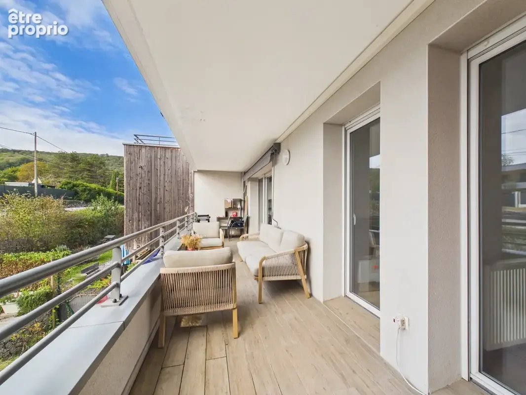 Saint-alban-leysse   superbe t3 traversant avec terrasse, vue sur le granier, garage et parking privatif - photo 11