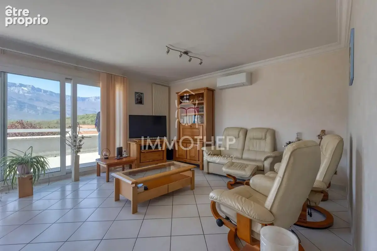 Maison 7 pièces 150 m² à vendre à Champ-Sur-Drac (38560) - photo 3