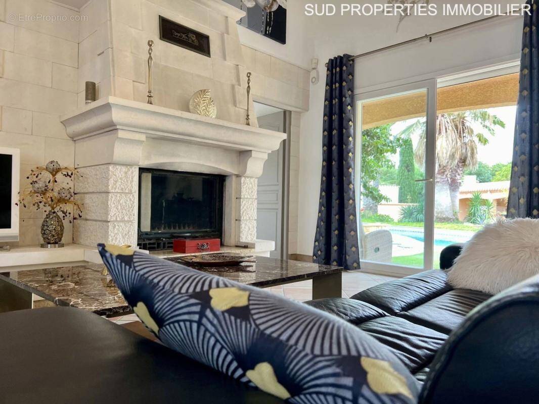 Maison à SAINT-CYPRIEN