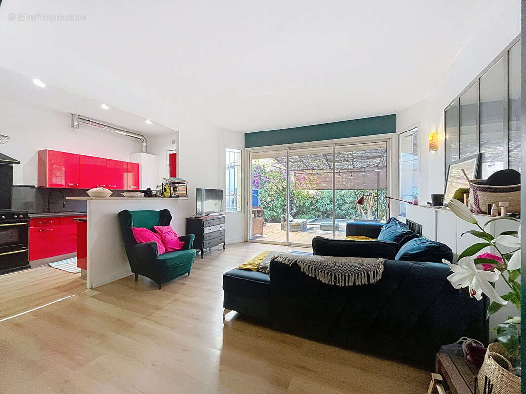 Maison à MARSEILLE-4E