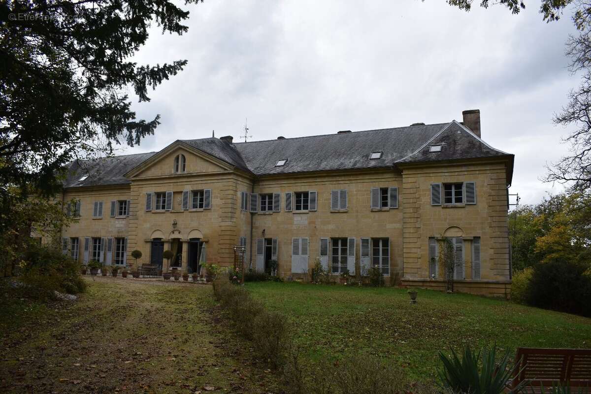 Rare chateau proche perigueux - photo 9