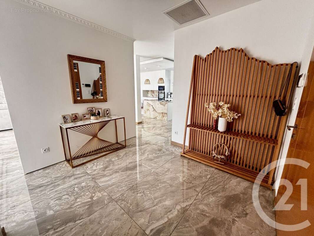 Maison à LABARTHE-SUR-LEZE