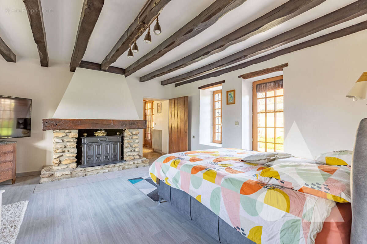 Maison en pierres 4 chambres avec jardin - photo 14