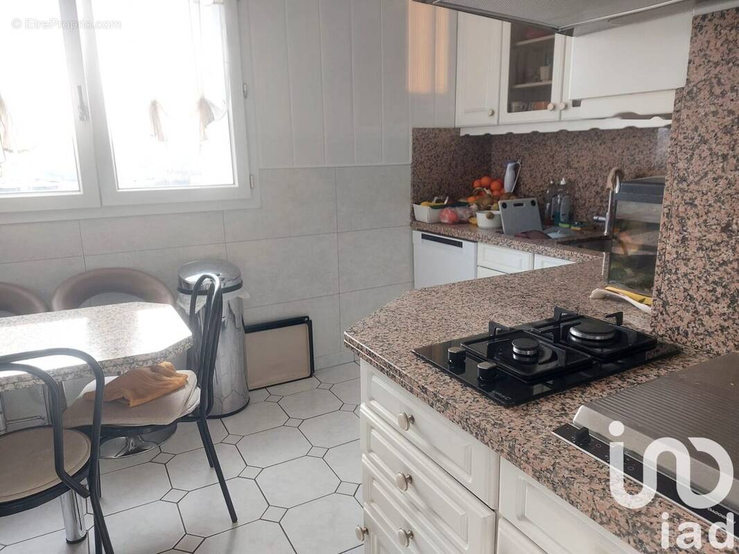 Photo 1 - Appartement à SAINT-GRATIEN