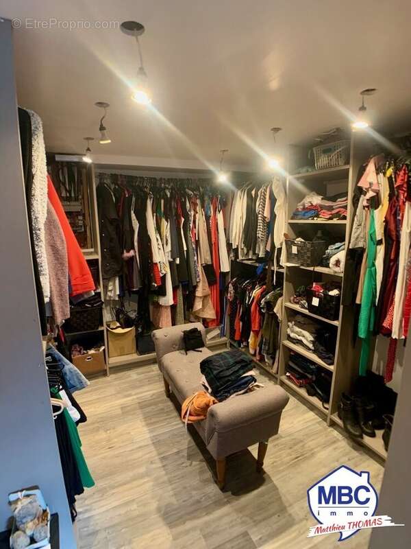 Maison à MONTREVAULT