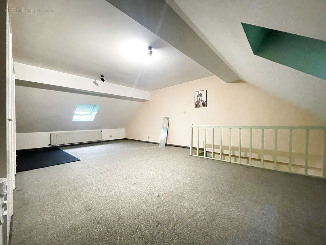 Maison à FACHES-THUMESNIL