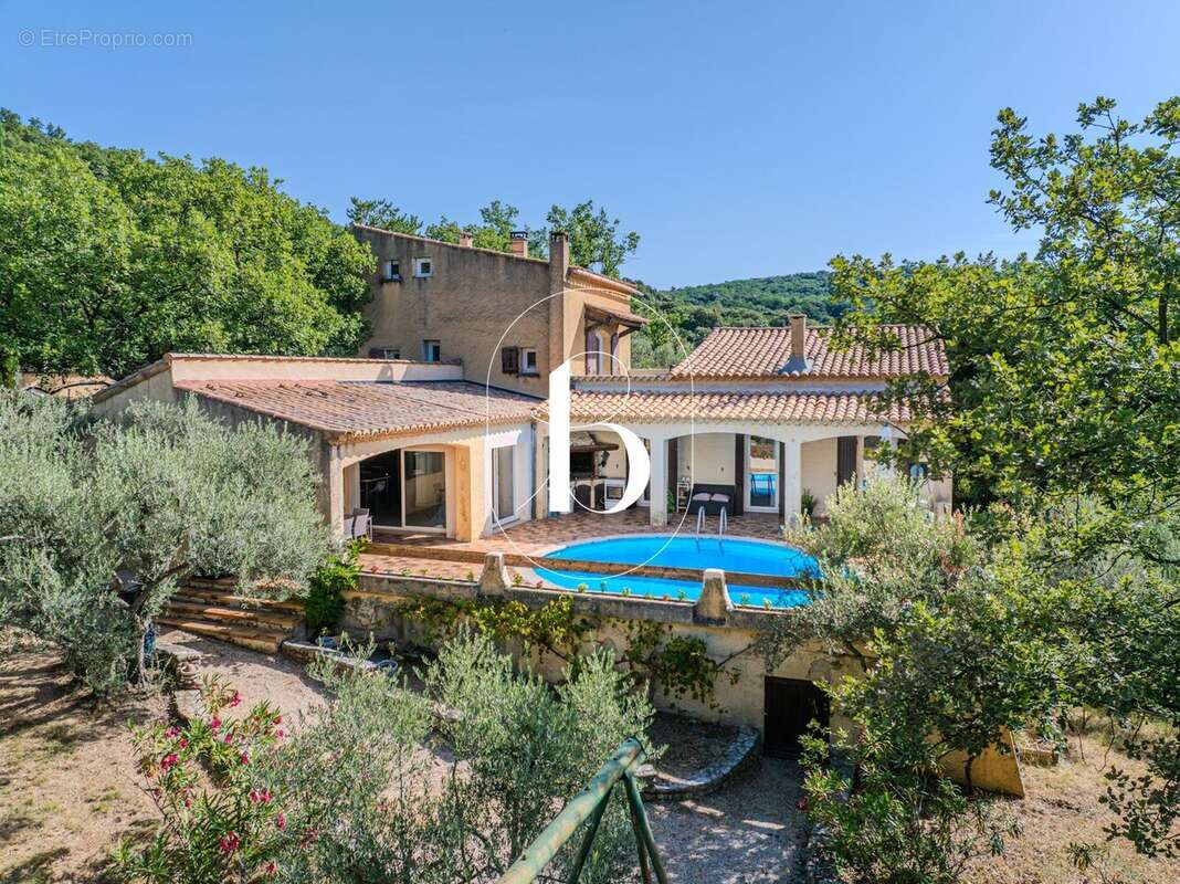 Maison 130 m² à Saint-Michel-D'euzet  - photo 5