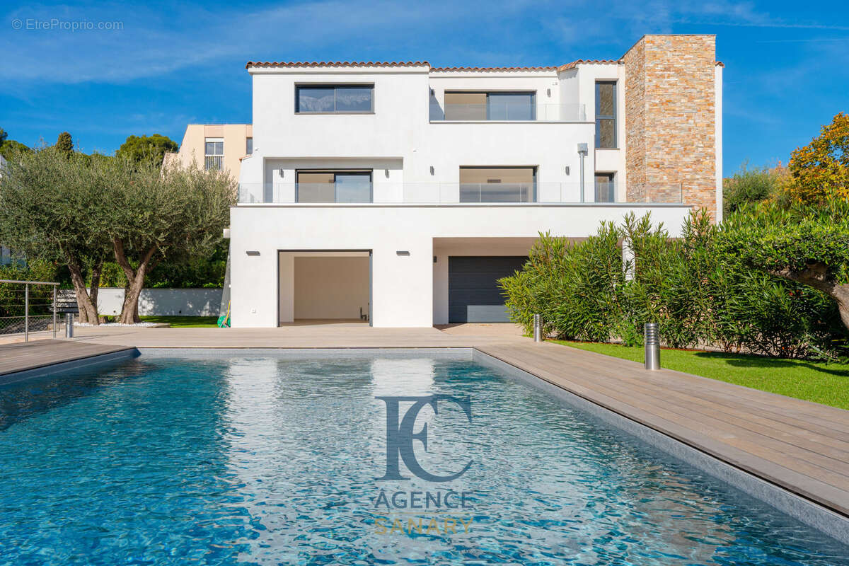 Maison à SANARY-SUR-MER