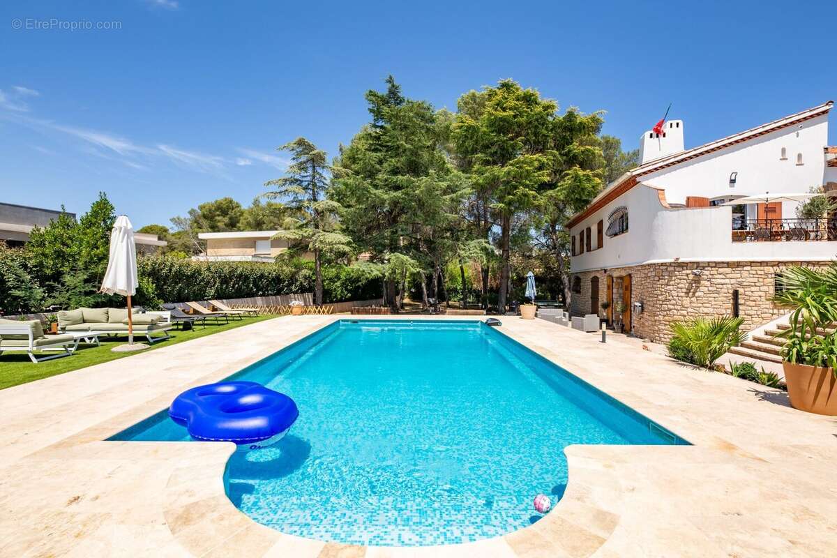 Maison à SAINT-RAPHAEL