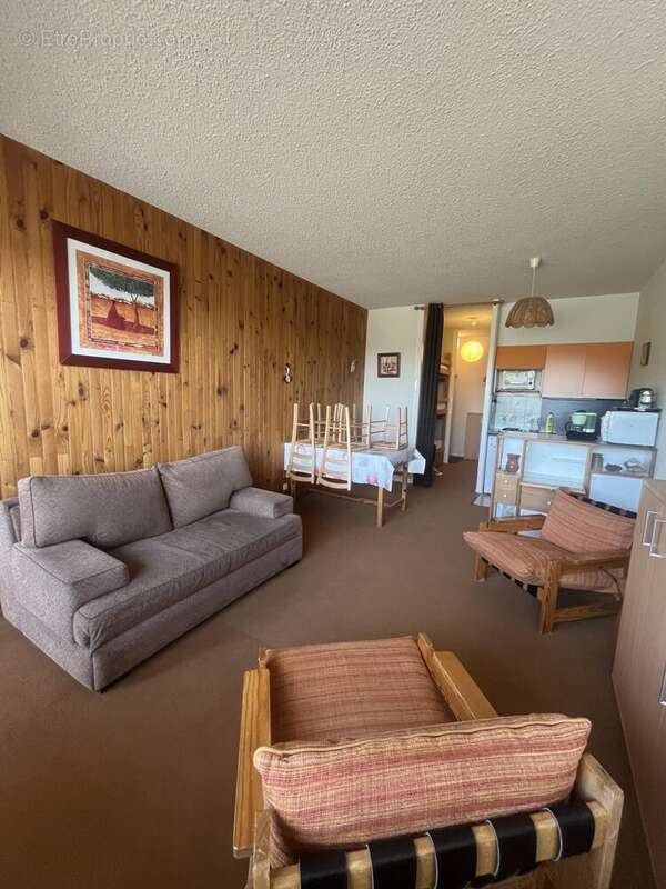 Appartement à BESSE-ET-SAINT-ANASTAISE