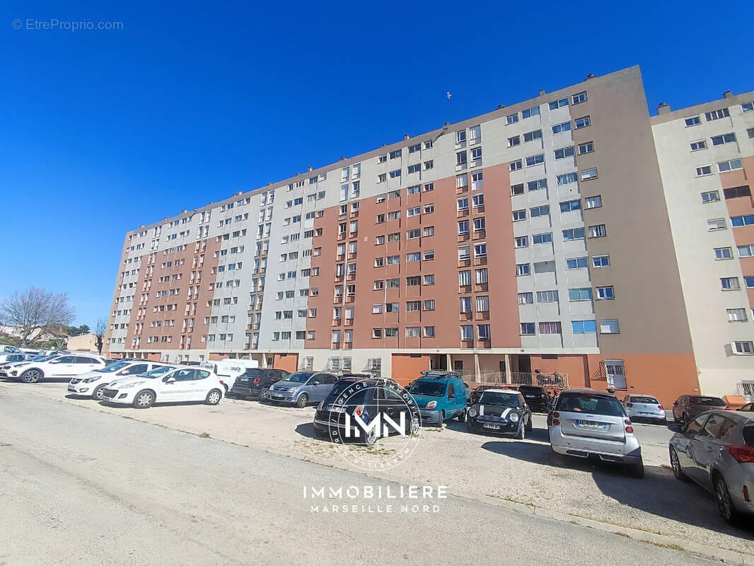 Appartement à MARSEILLE-11E