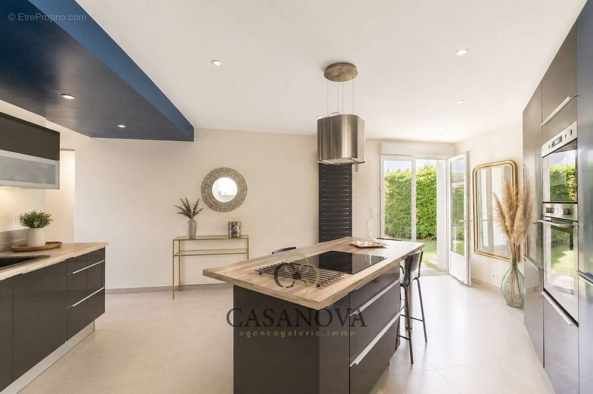 Villa rénovée avec appartement indépendant à 50 mètres de la plage à Carnon-Plage - photo 9