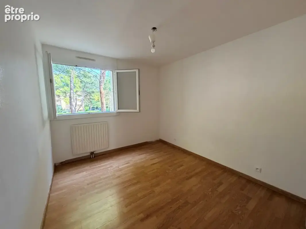 Montpellier Sud, avenue de Maurin, T4 de 83,08 m2 avec balcon, cellier et parking extérieur - photo 12