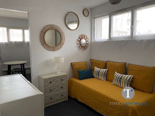 Appartement 25 m² à Bordeaux  - photo 2