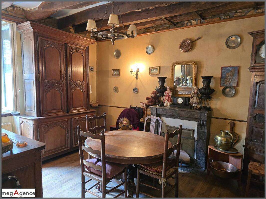 Maison en pierre 110 m², 8 pièces sur 365 m² de terrain - photo 7