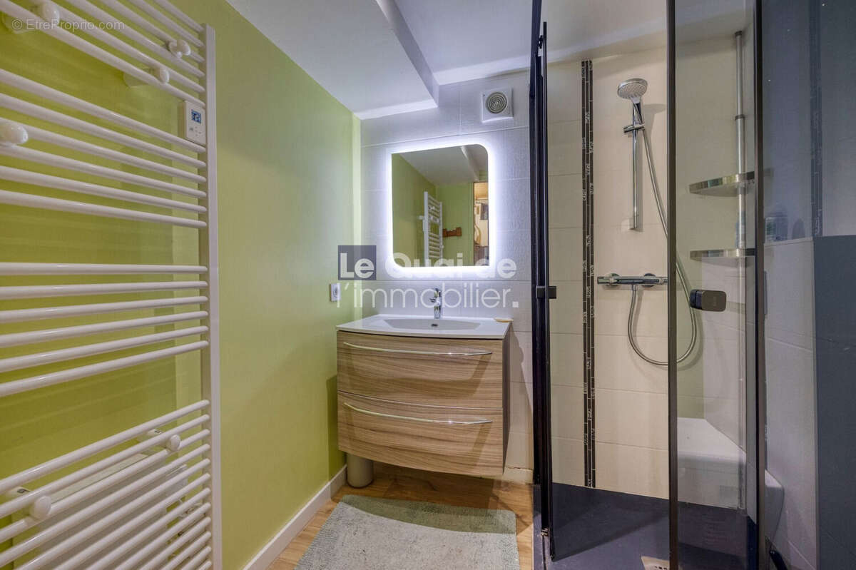 Maison à ECHIROLLES