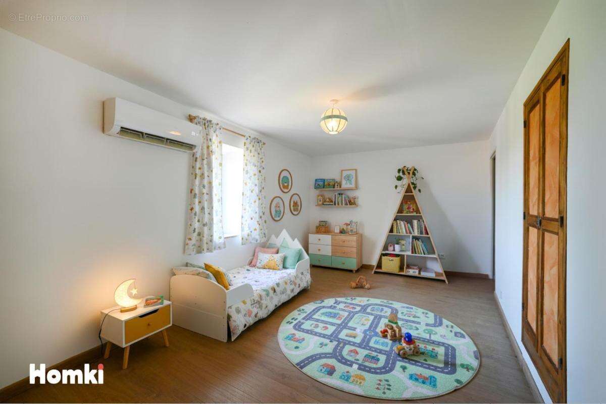 Maison/Villa T7 de 185 m² à Saint-André-d'Olérargues 30330 - photo 12