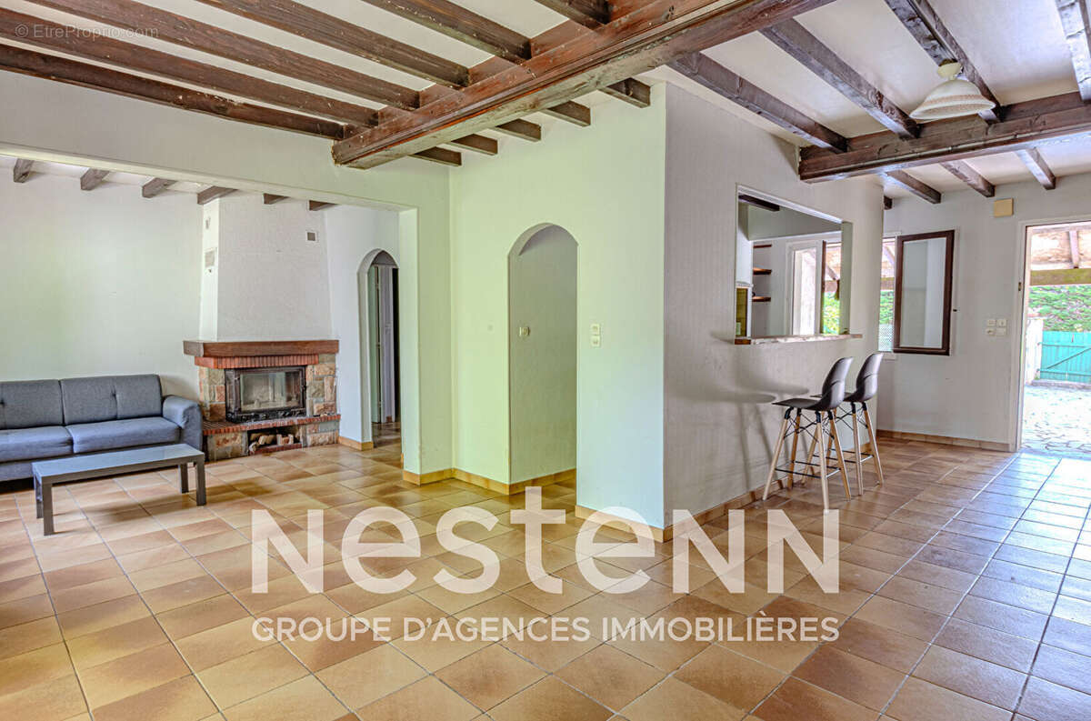 Maison Saint Pierre De Trivisy 150m2 habitables sur 3000m2 de terrain - photo 5
