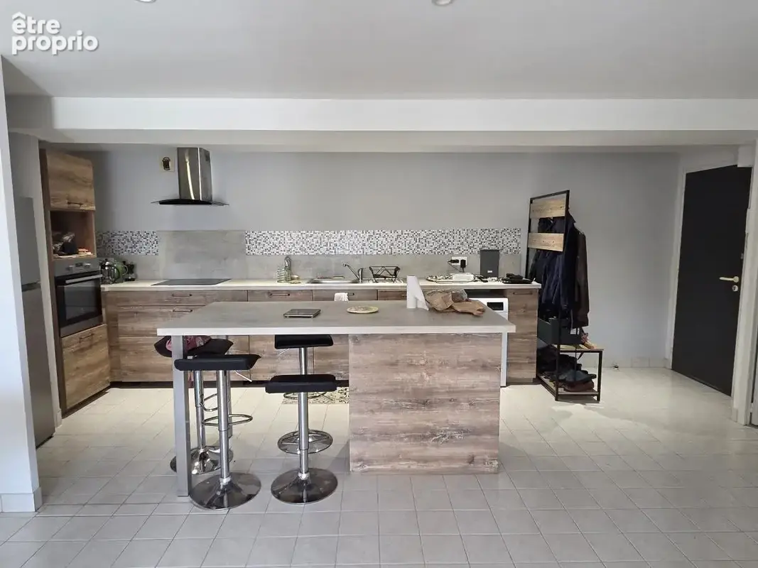 Appartement 2 pièces 59 m² à vendre à Chateau-Gontier (53200) - photo 2