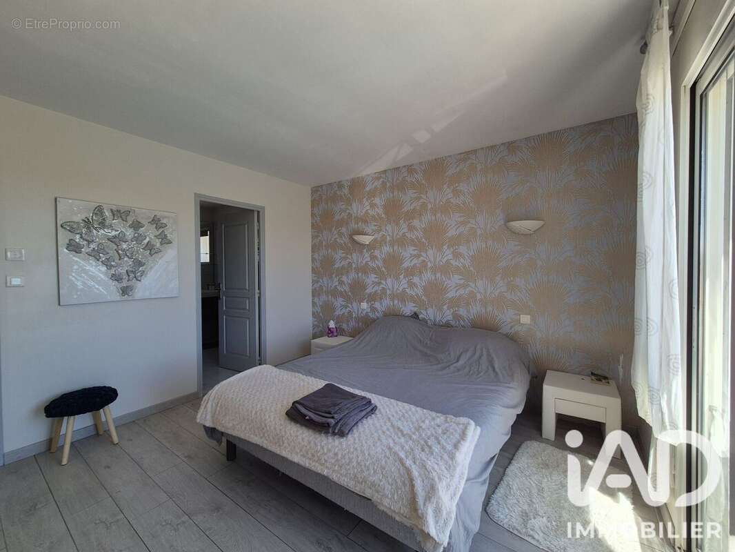 Maison 193 m² à Talmont-Saint-Hilaire  - photo 9
