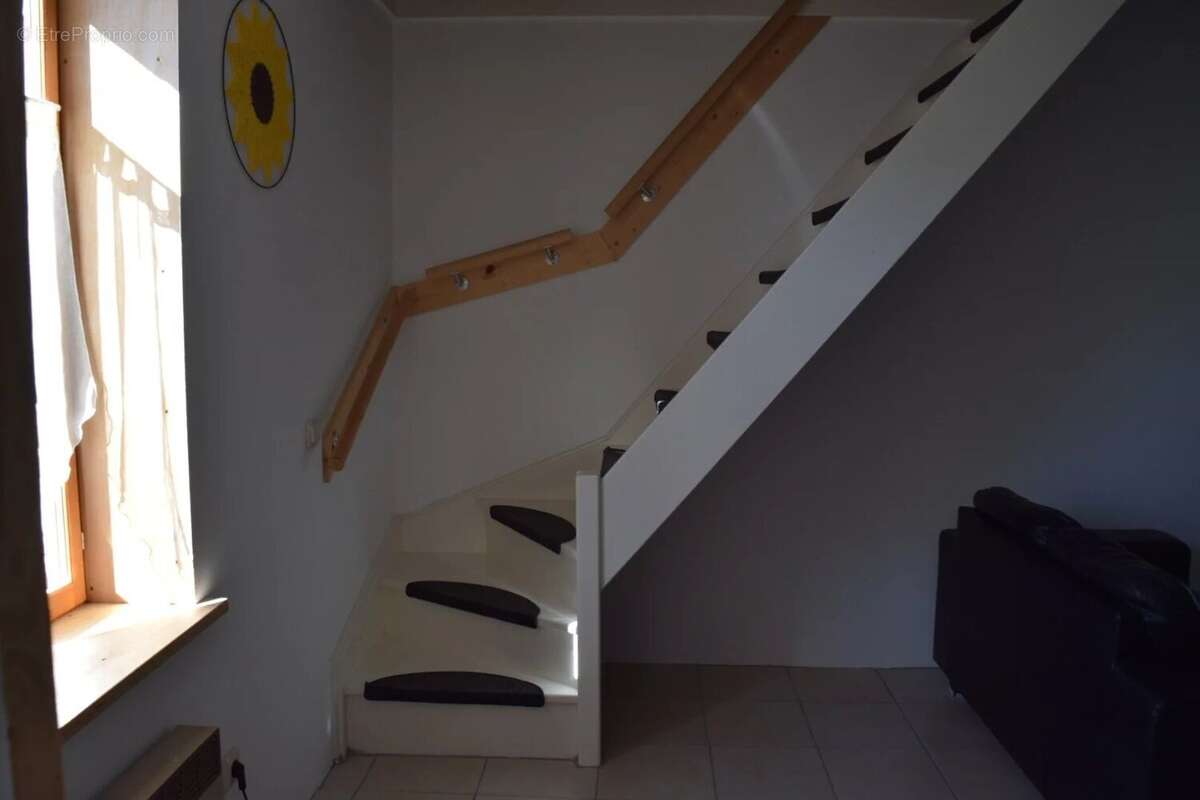 Maison à CHARRIN