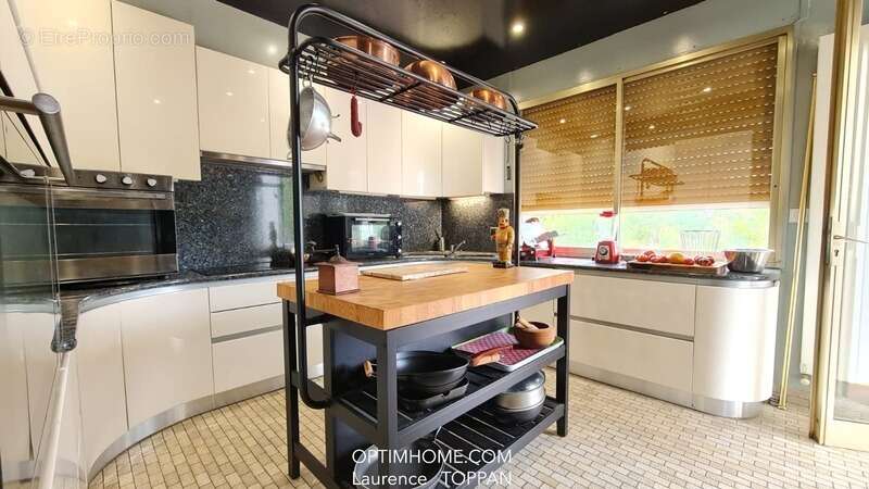 Maison à SAINTE-LIVRADE-SUR-LOT