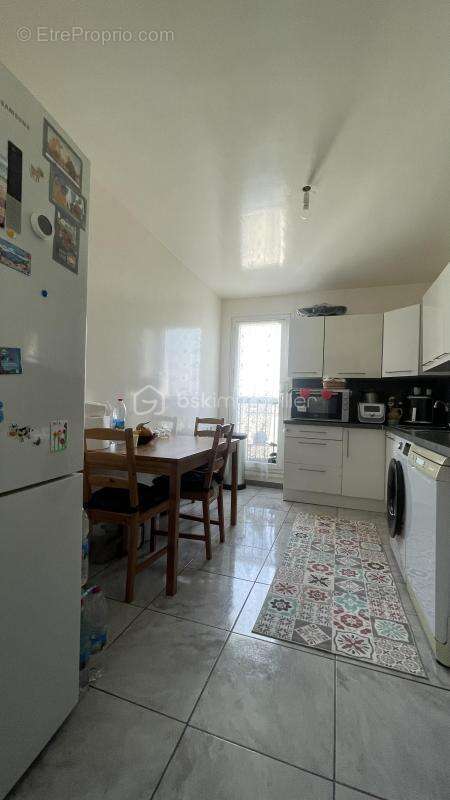 Appartement à THIAIS