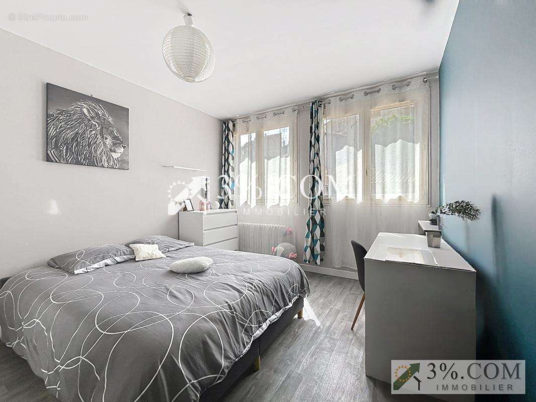 Appartement à LA VOULTE-SUR-RHONE