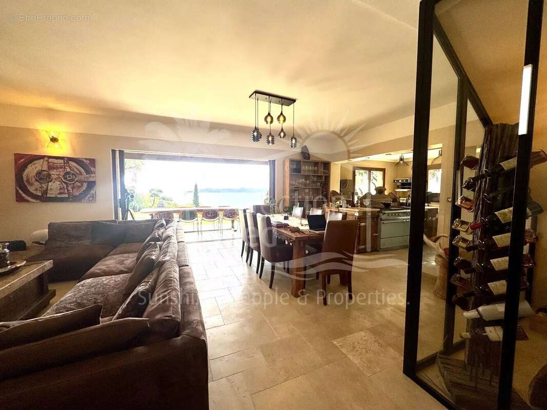 Maison à LE LAVANDOU