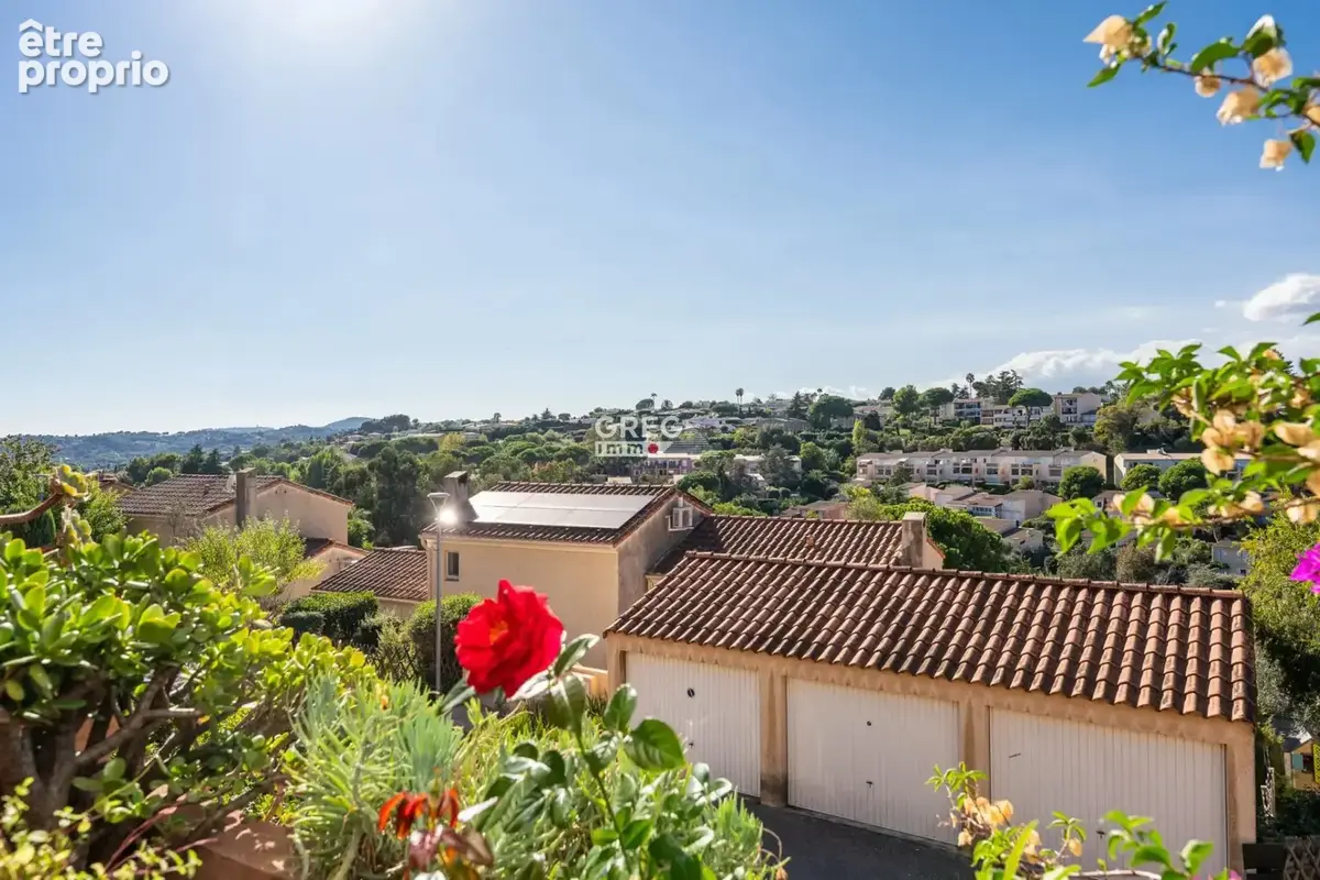 À vendre   Superbe 2 pièces rénové au calme, proche du Parc - photo 2