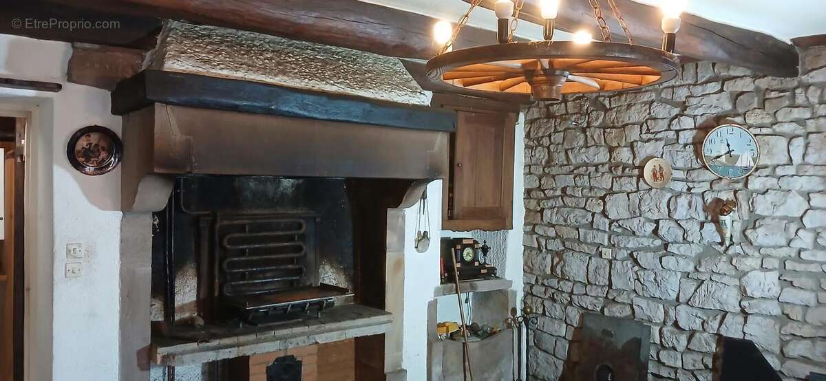 Maisonnette à rénover à la campagne en Haute -Saone - photo 6