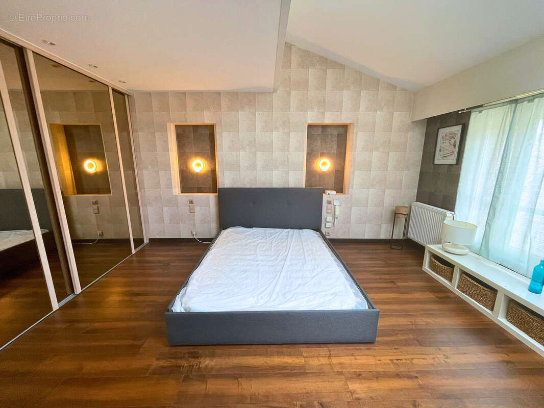 Appartement à CHENNEVIERES-SUR-MARNE